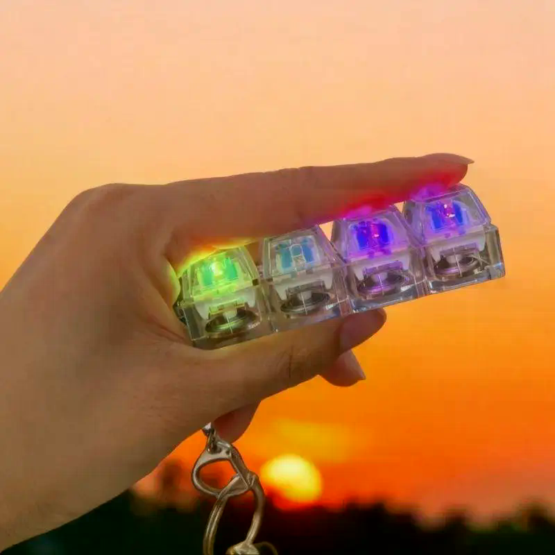 Portachiavi Creativo Illuminat - Keyboard Switch Tester recensione e prezzo